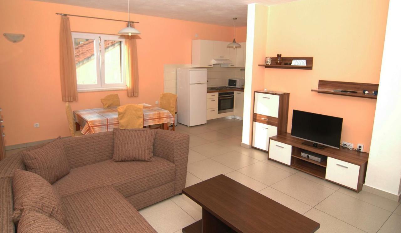 Apartment Urem 比奥格勒·纳·莫鲁 外观 照片