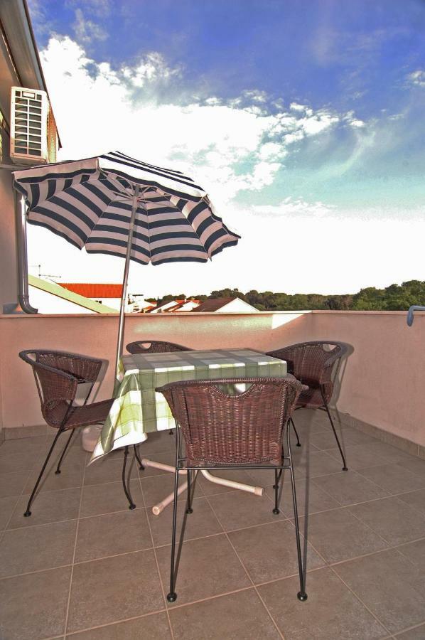 Apartment Urem 比奥格勒·纳·莫鲁 外观 照片