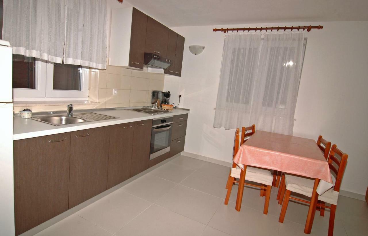 Apartment Urem 比奥格勒·纳·莫鲁 外观 照片