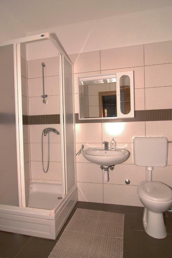 Apartment Urem 比奥格勒·纳·莫鲁 外观 照片